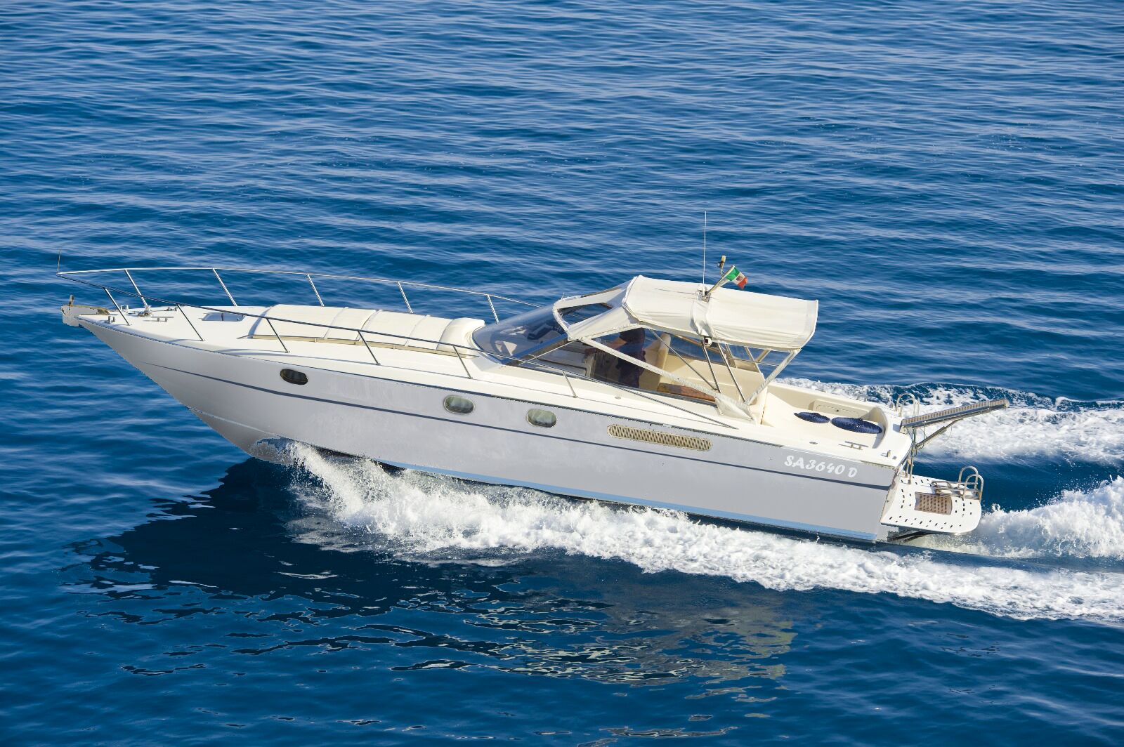 Baia Crowne 40 Ft